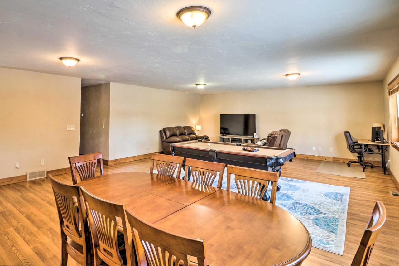 Columbia Falls Private Retreat Pool Table And Deck! エクステリア 写真